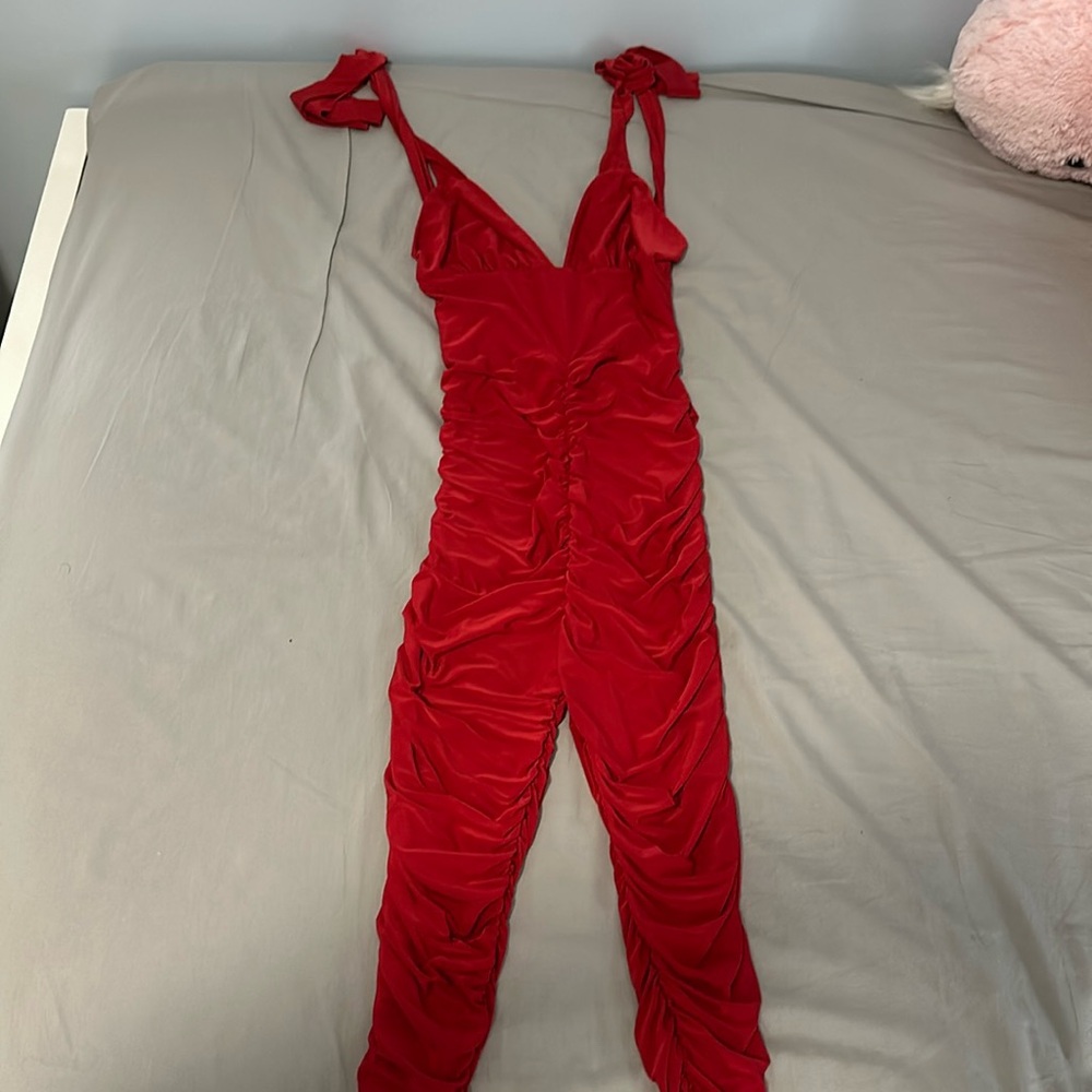 SERIOUS BUYERS ONLY! Fashion nova jumpsuit